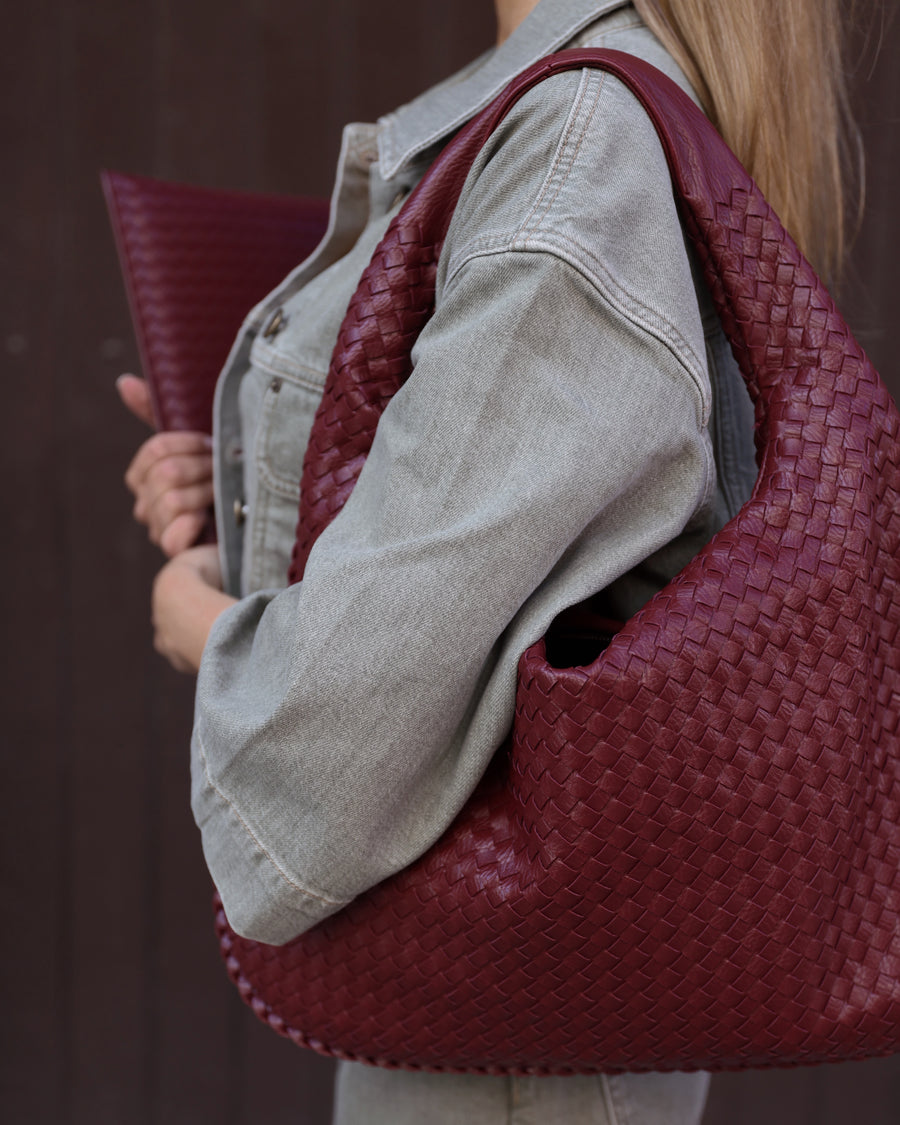 Sascha Handbag Burgundy