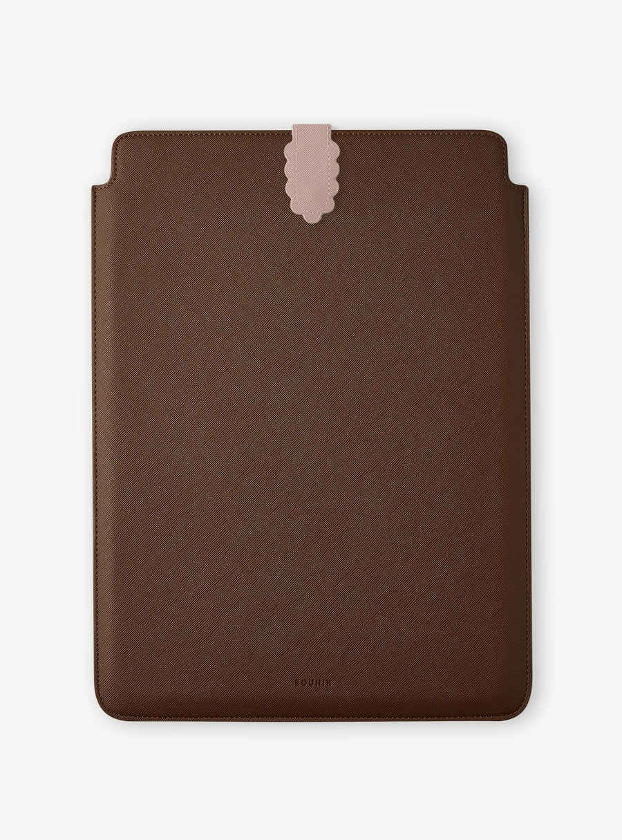 Brown Scallop Laptop Case